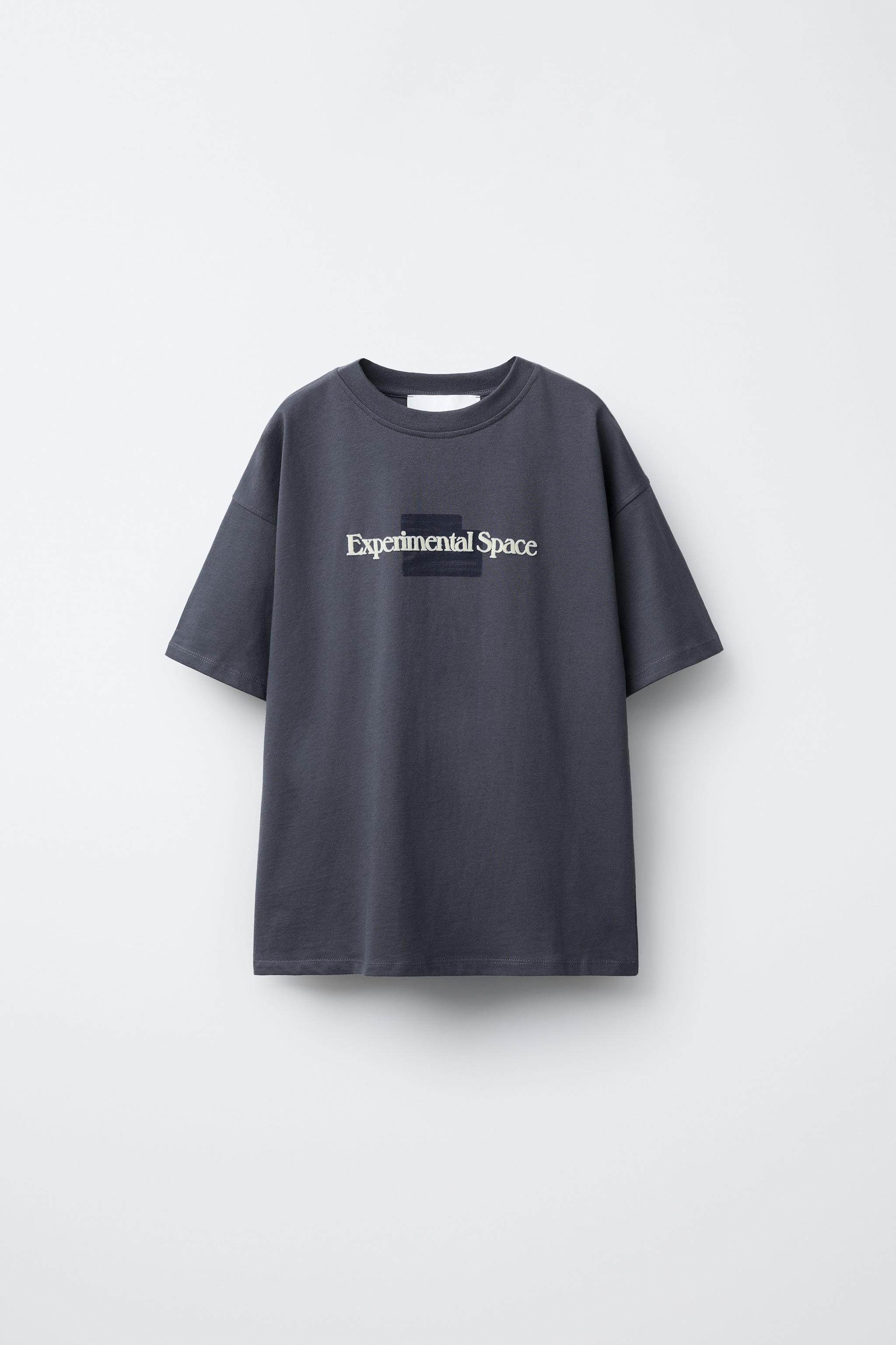 FLOCKED TEXT T-SHIRT