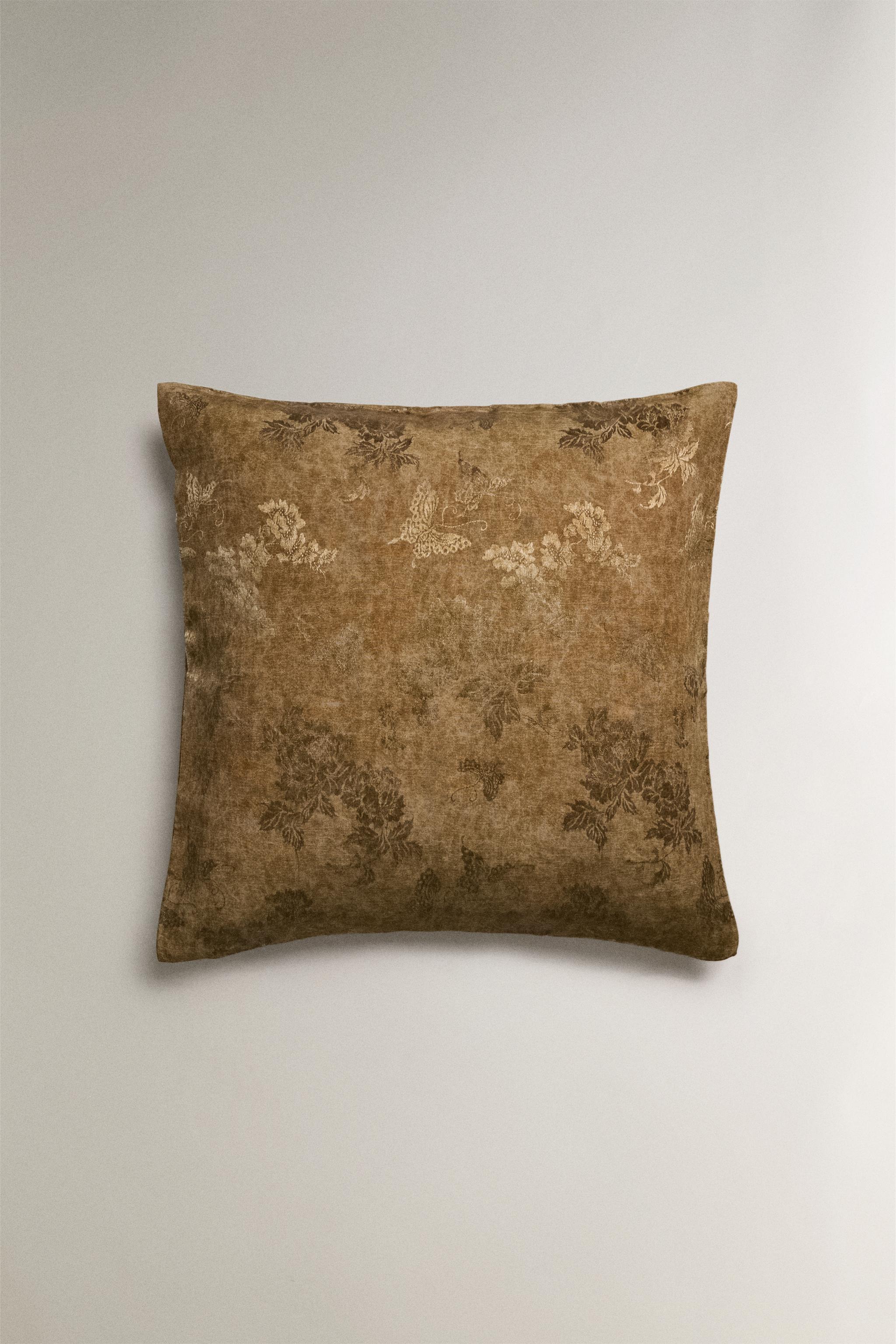 Zara GOLD JACQUARD THROW PILLOW COVER MARISA BERENSON