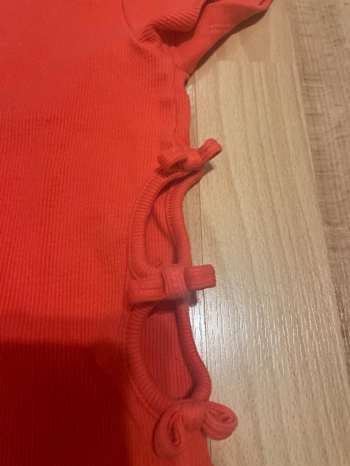 CUT-OUT T-SHIRT WITH BOWS - Image 2