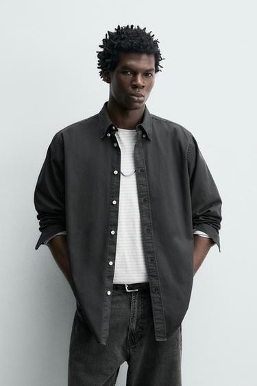 РУБАШКА REGULAR FIT ИЗ ХЛОПКА — ТЕМНО-СЕРЫЙ от Zara