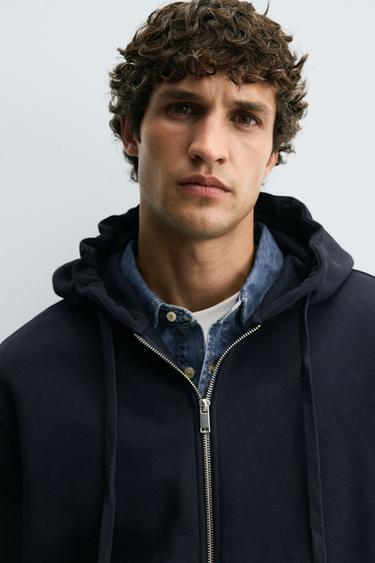 SWEAT ZIPPÉ À CAPUCHE - Bleu marine de Zara - Image 5