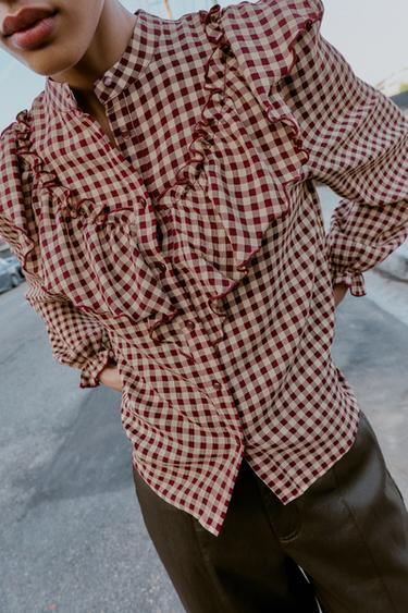 BLUSA VOLANTES CUADRO VICHY - Burgundy de Zara