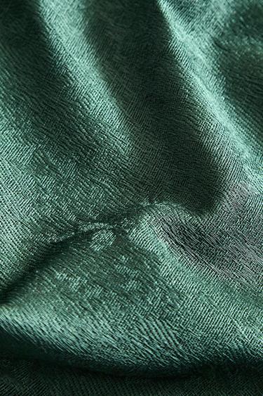 PACK OF JACQUARD CHRISTMAS BRANCH NAPKINS (PACK OF 2) - Green by Zara - Image 3