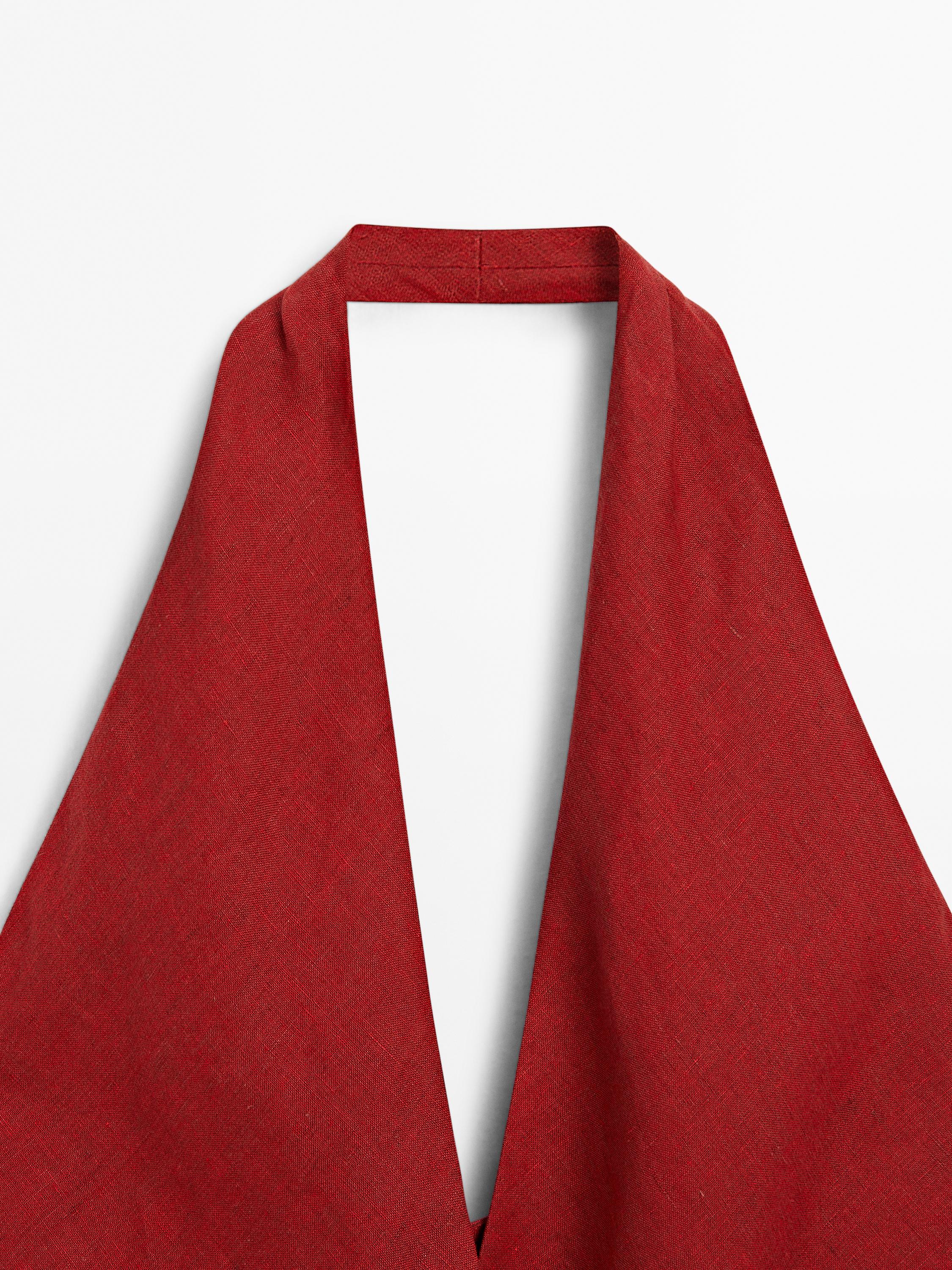 Linen halter top with low-cut back