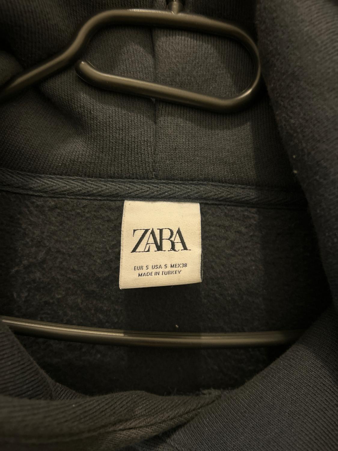 PREMIUM HOODIE - Image 2