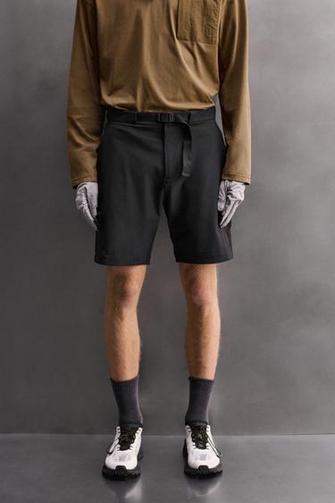 Zara TECHNICAL CARGO SHORTS - Black