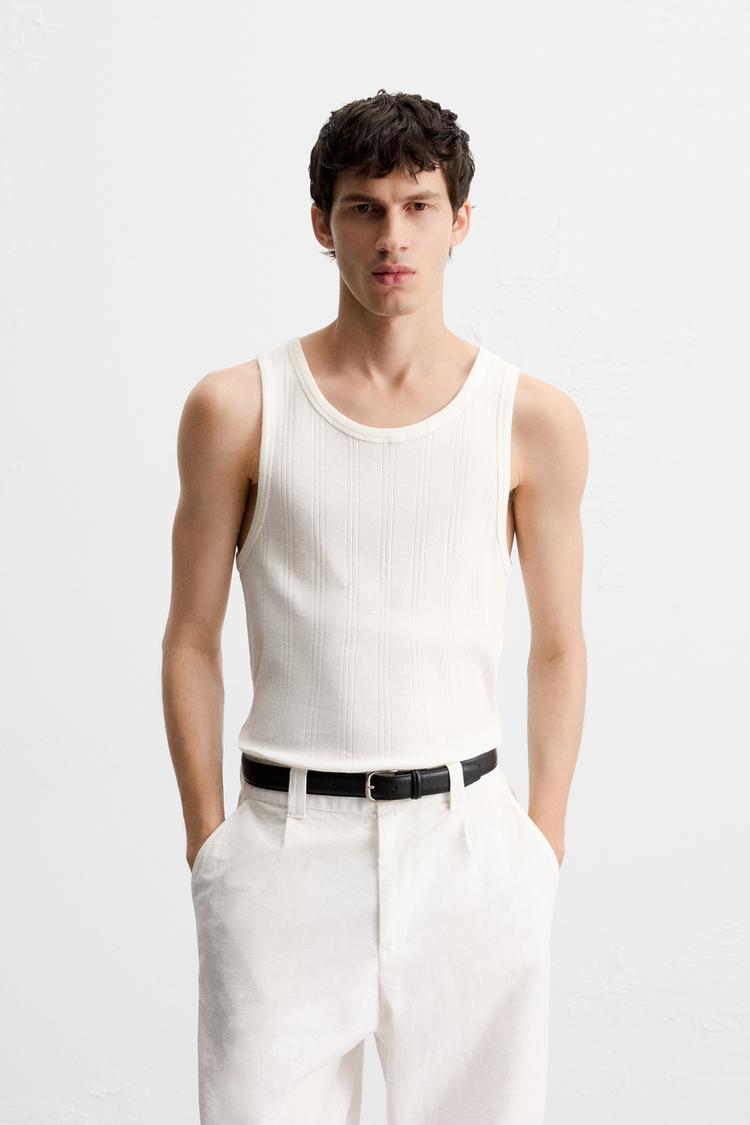 TEXTURED TANK TOP