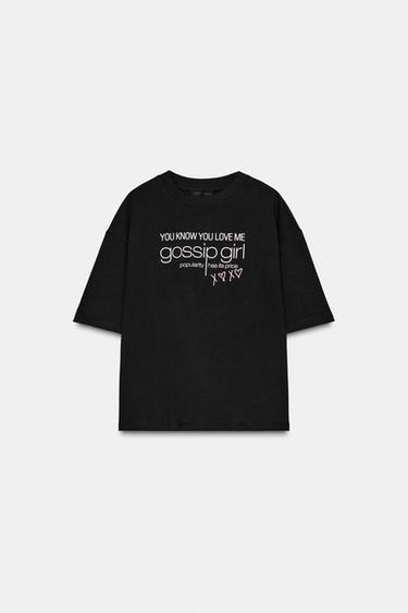 GOSSIP GIRL™ SHORT SLEEVE T-SHIRT - Black by Zara