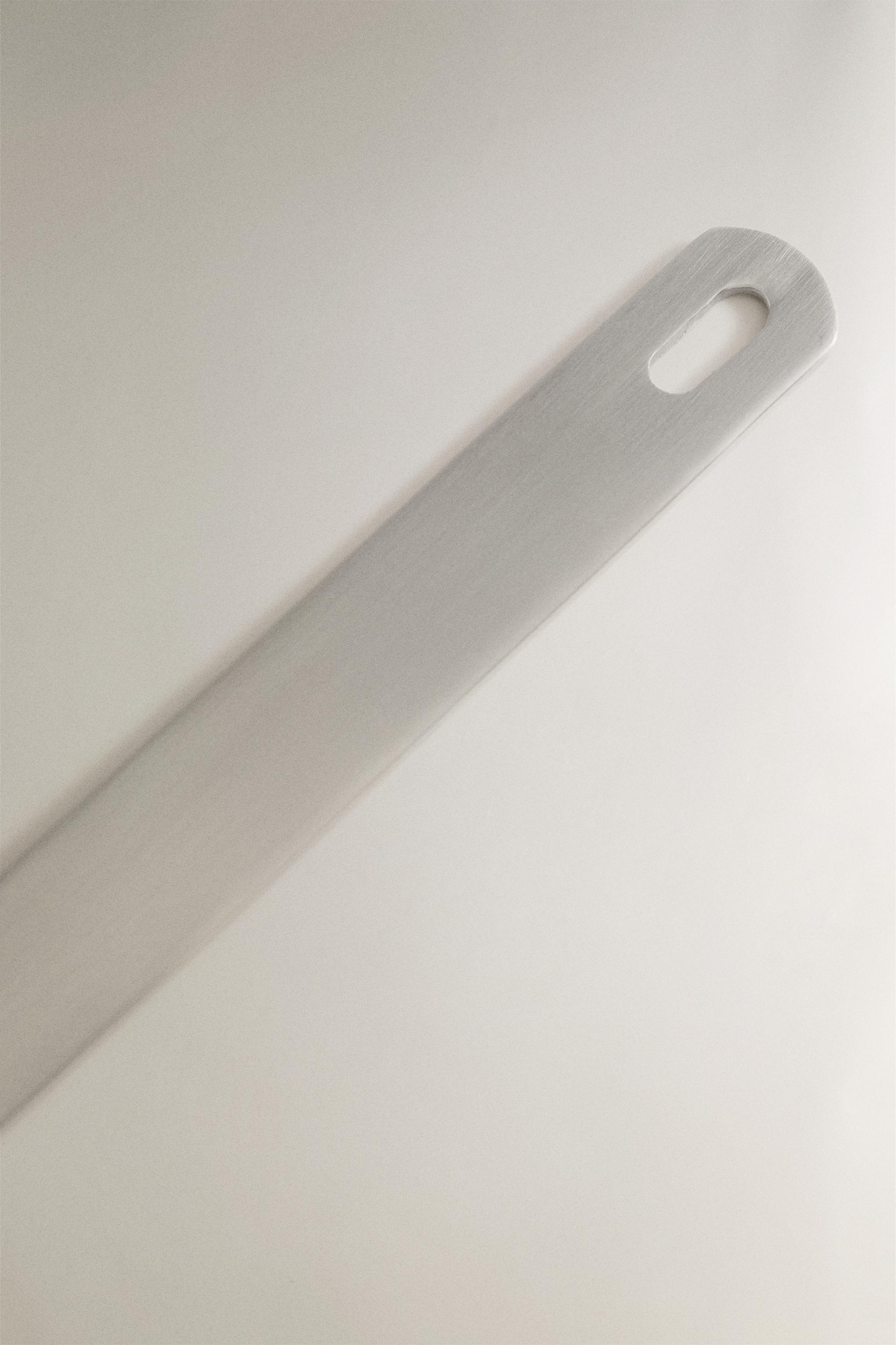 CUILLÈRE DE SERVICE EN ACIER INOXYDABLE