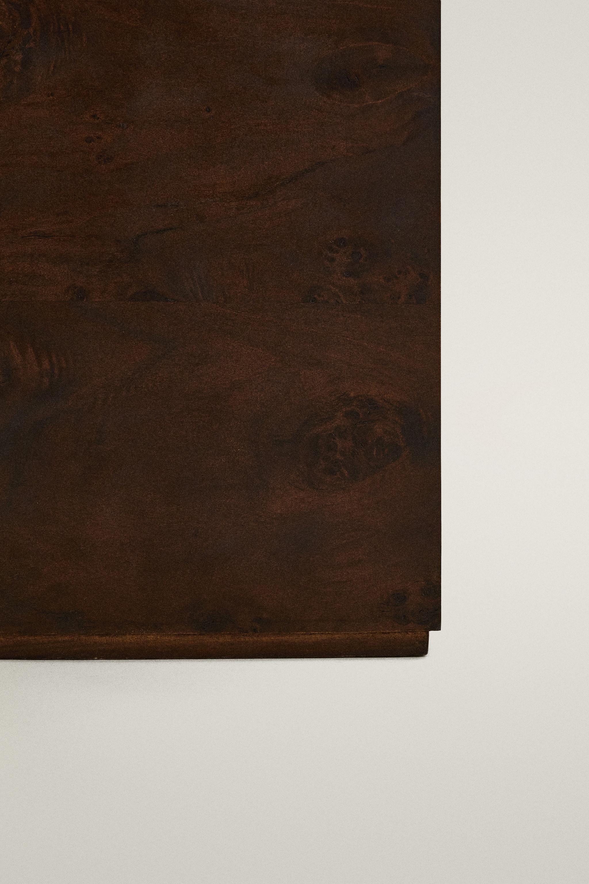 BURL WOOD CUBE TABLE