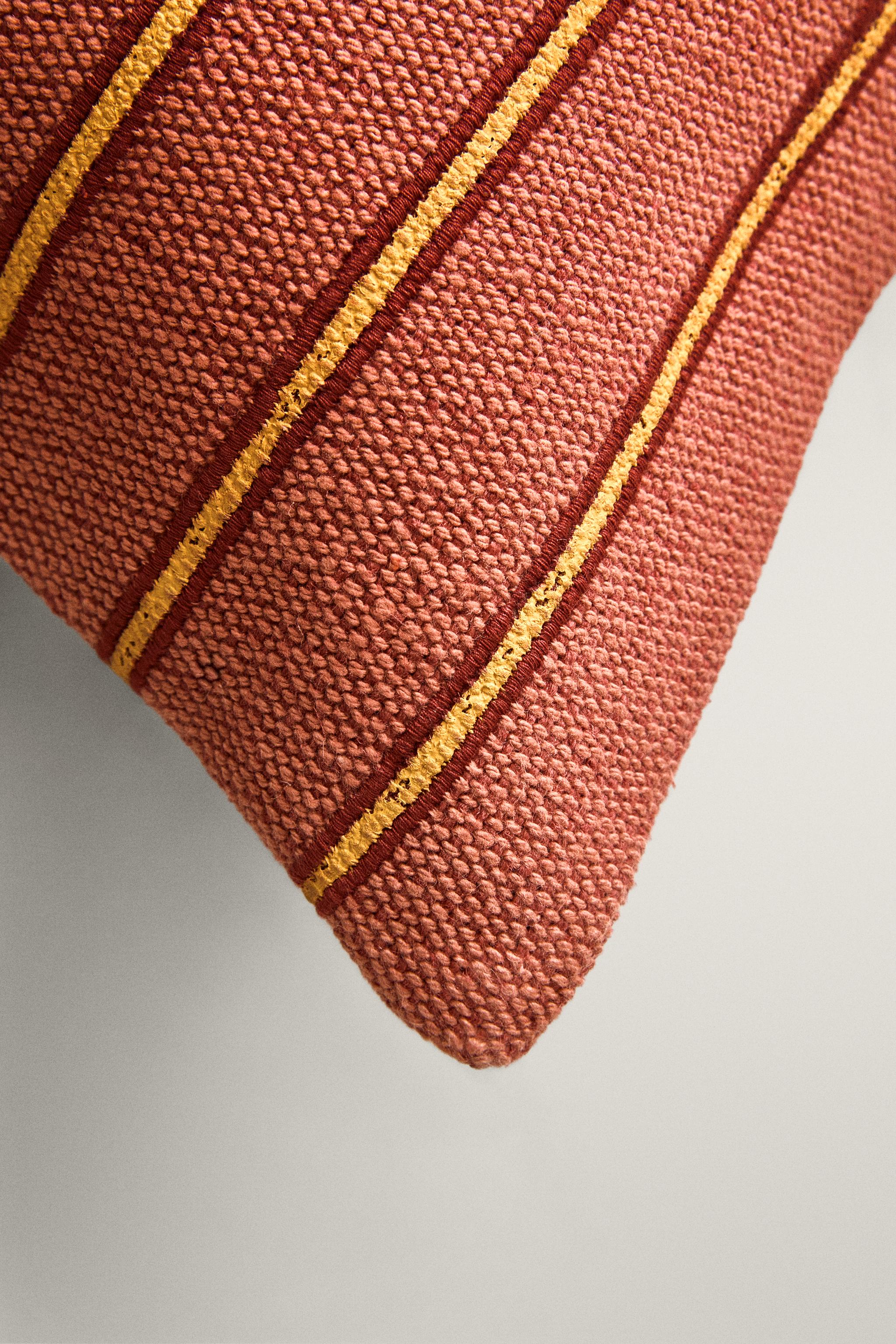 STRIPED CUSHION COVER — Raspberry