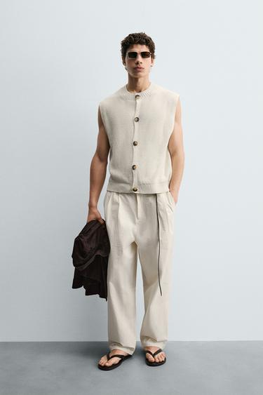 CHALECO PUNTO ESTRUCTURA - Crudo de Zara