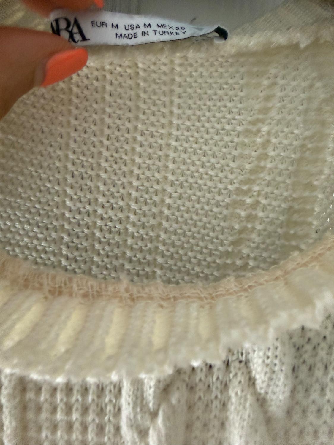 VESTIDO MIDI DE PUNTO BEIGE - Image 4