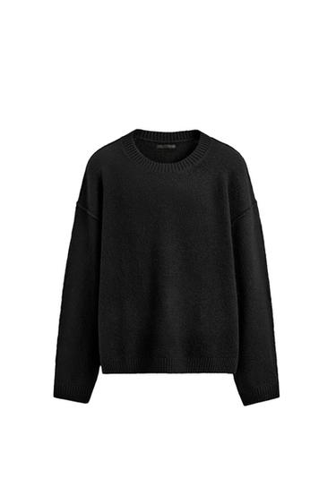 SWEATER WITH TEXTURED REVERSIBLE SEAMS