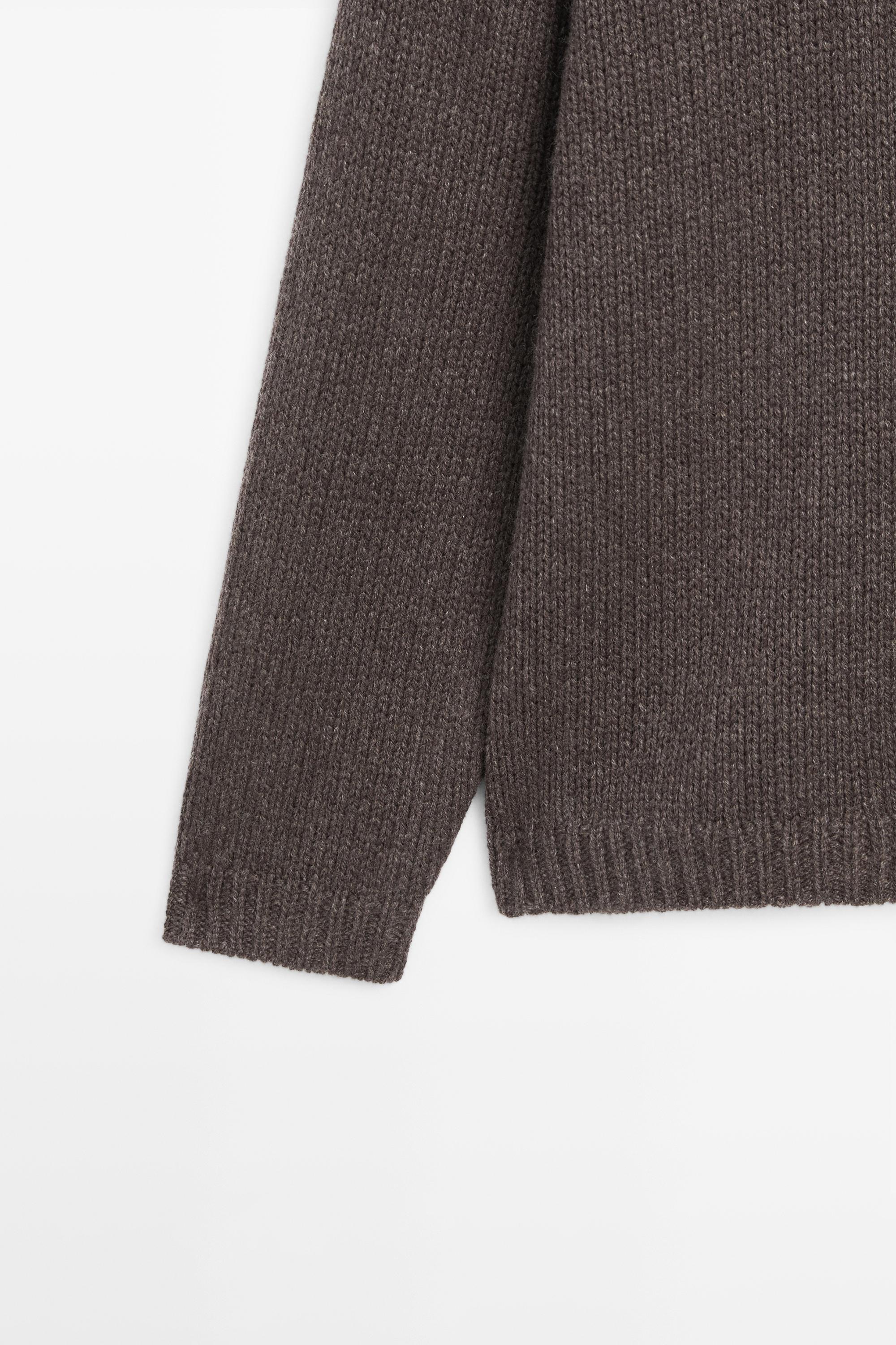 Pull à col en V 100 % cachemire