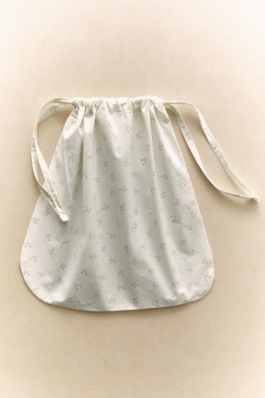 CHILDREN'S FLORAL LAUNDRY BAG - Butter by Zara - Image 5