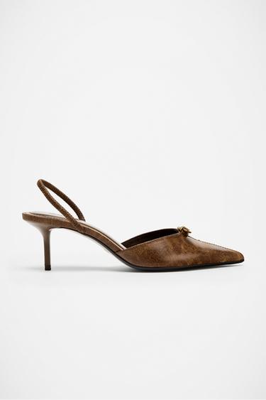 ZAPATO DESTALONADO  HEBILLA - Marrón de Zara