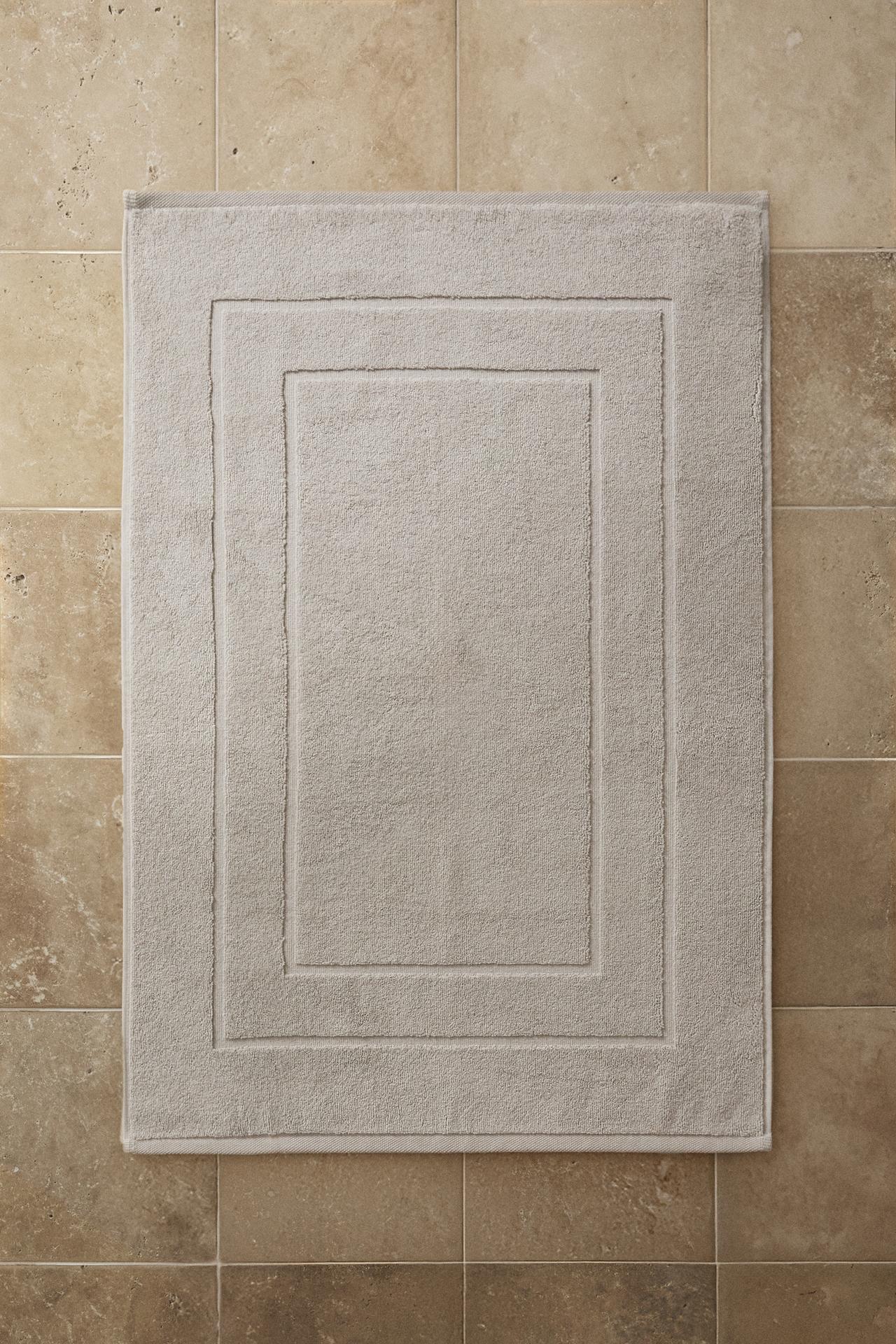 COTTON BATH MAT — Light gray