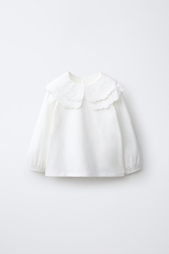 CAMISETA CUELLO COMBINADO BORDADO - Blanco roto de Zara - Imagen 0