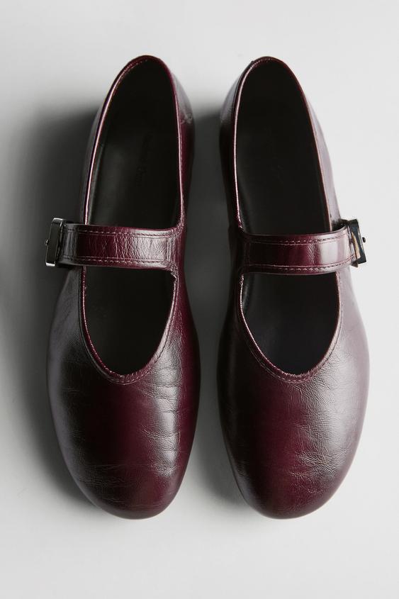 Crackled leather ballet flats from Zara - $180