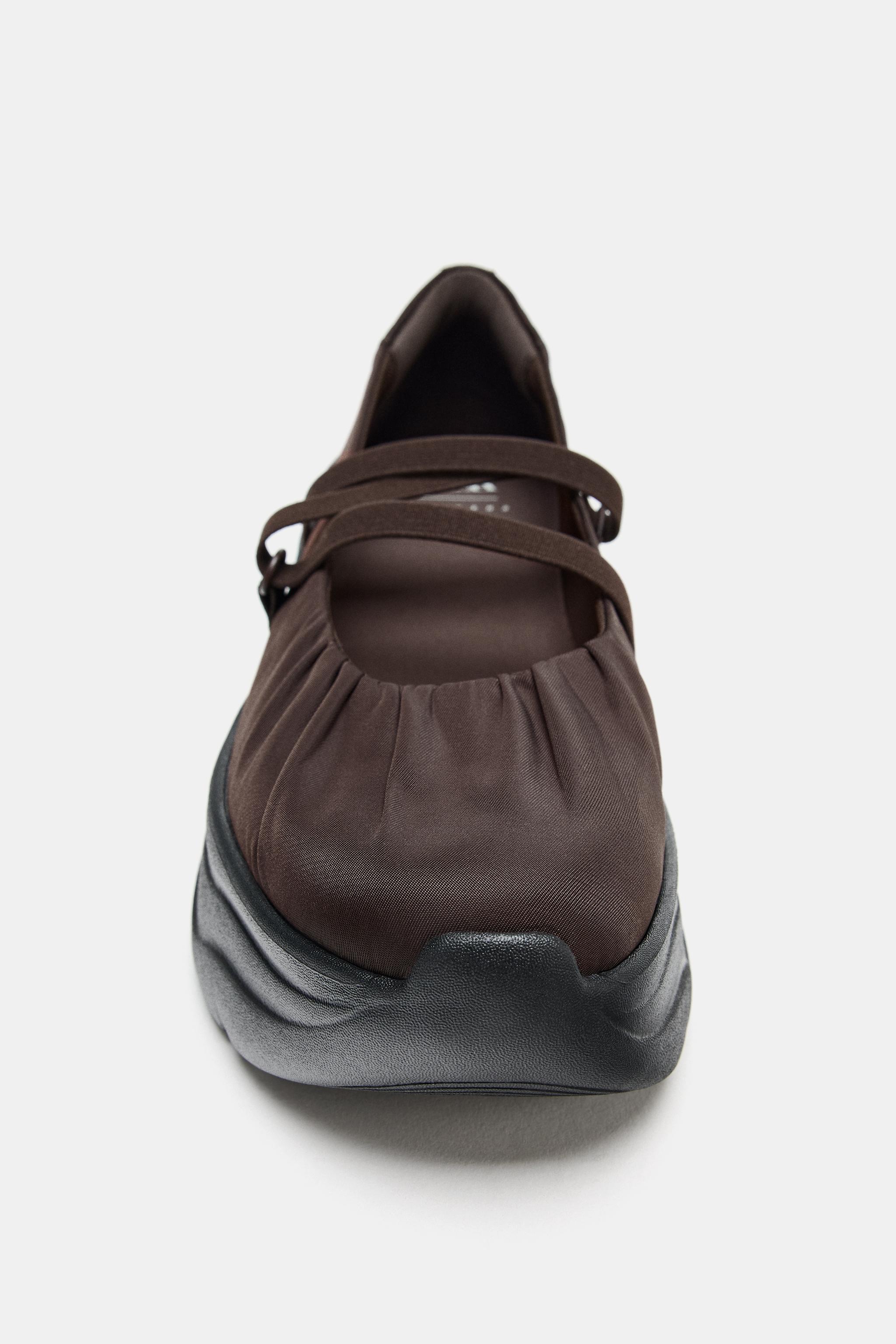 ギャザー入りサテンバレリーナシューズ - ブラウン | ZARA Japan