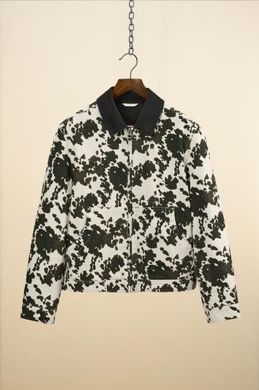 ANIMAL PRINT JACKET - Printed by Zara
