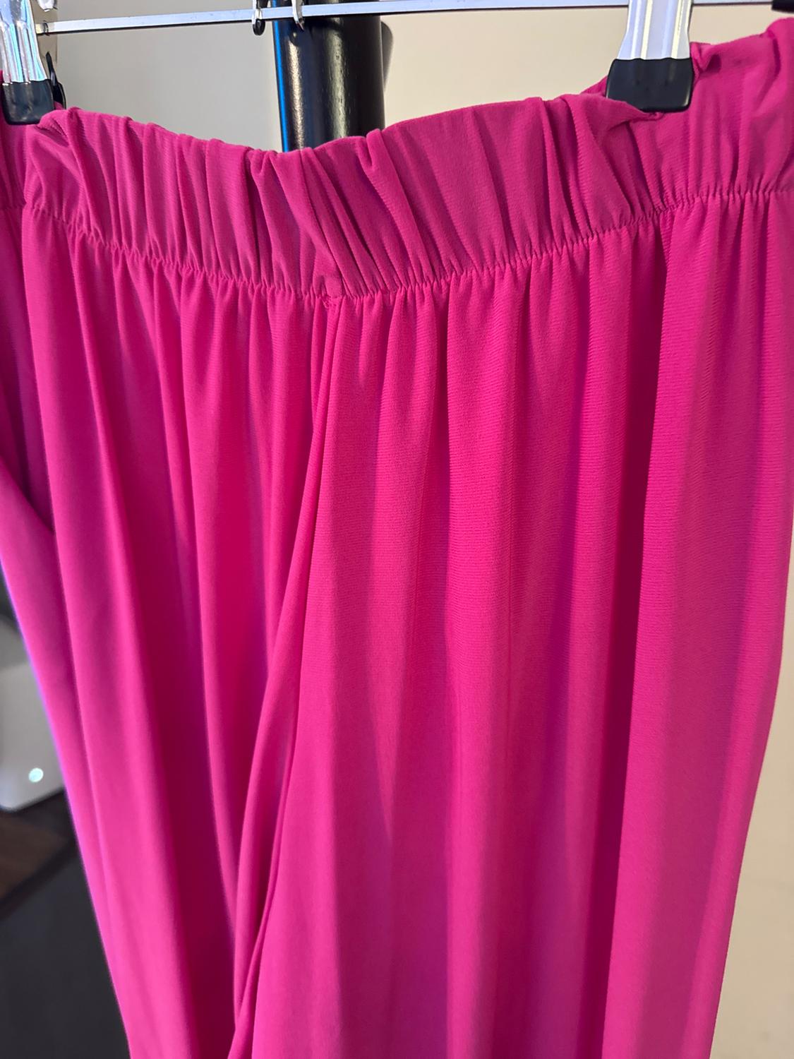 FUCHSIA PANT WITH MATCHING TOP - Image 3