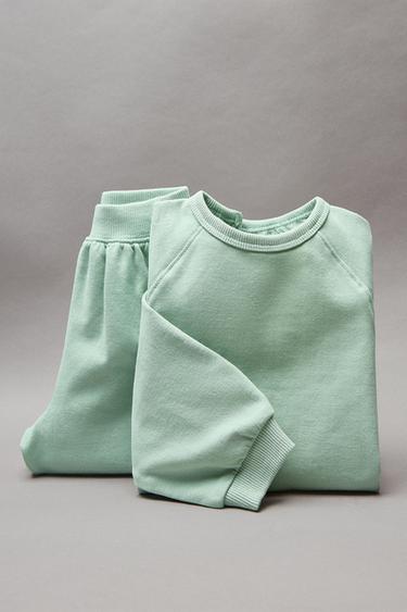 SWEATSHIRT AND JOGGERS SET - Mid-green by Zara