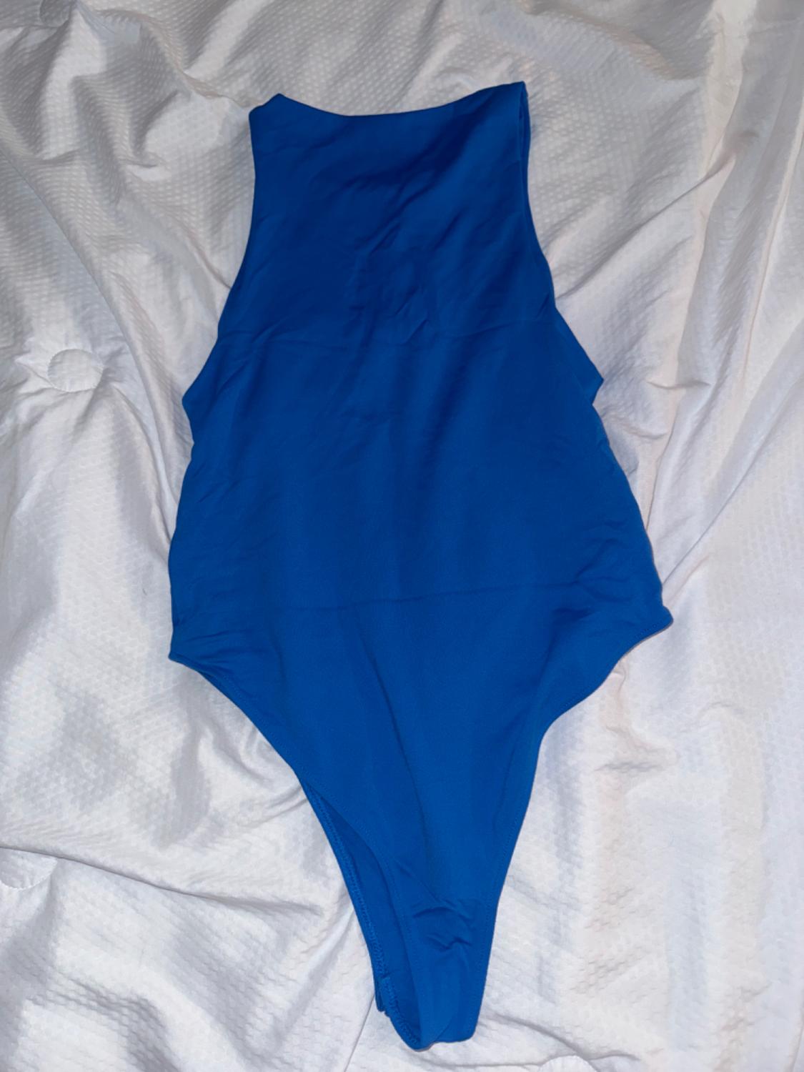 BODY CUELLO HALTER - Image 2