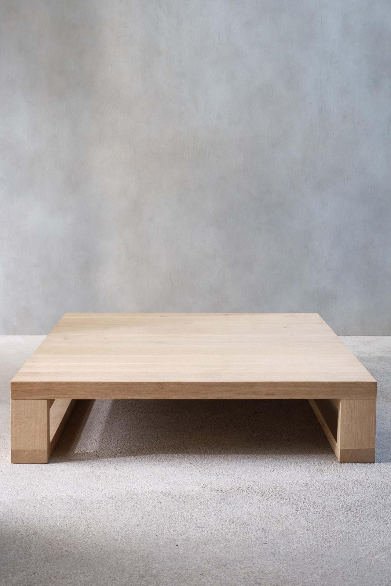 COFFEE TABLE 01 — Light beige