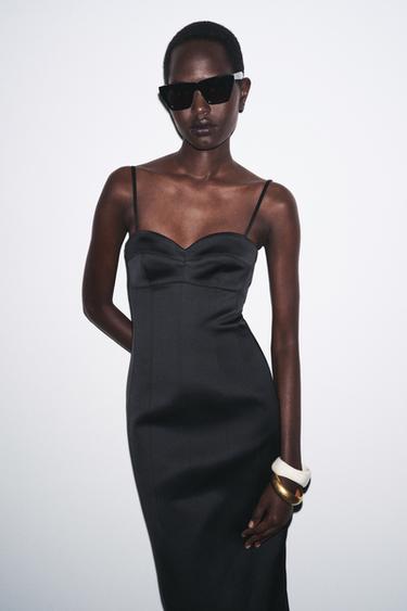 فستان متعدد المواضع بمظهر ساتاني ZW COLLECTION - أسود الخاص بـ Zara