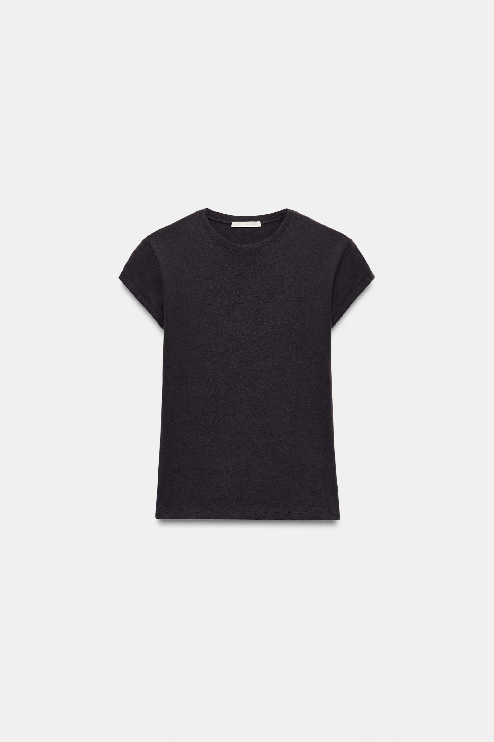 FITTED SHORT-SLEEVE T-SHIRT