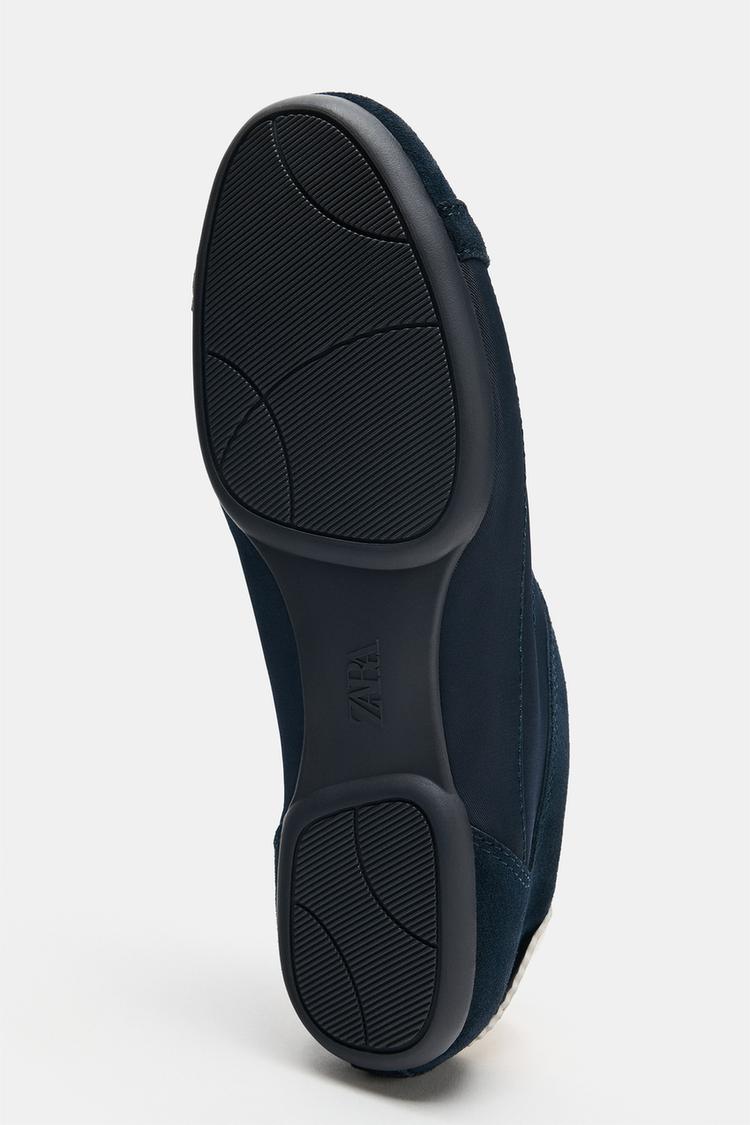 TENIS BLUCHER CON TALÓN CONTRASTANTE 8