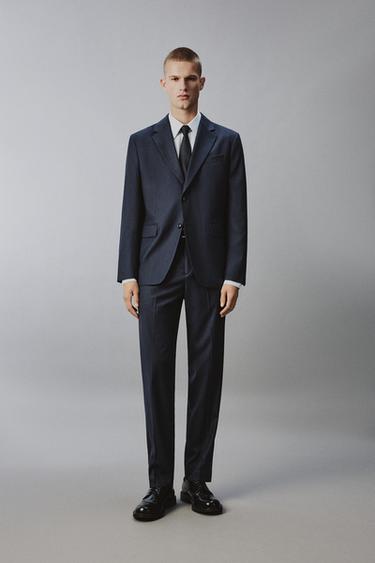 {navn} - {farge} for Zara