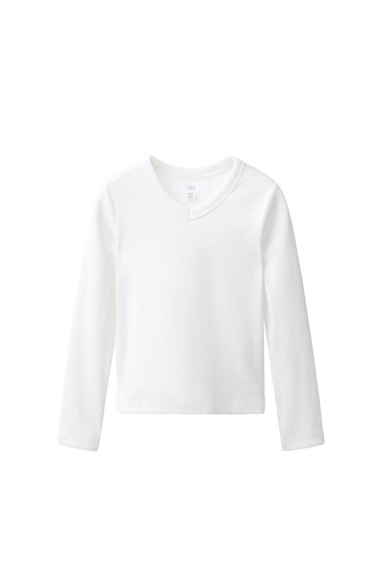 CAMISETA RIB CUELLO PICO