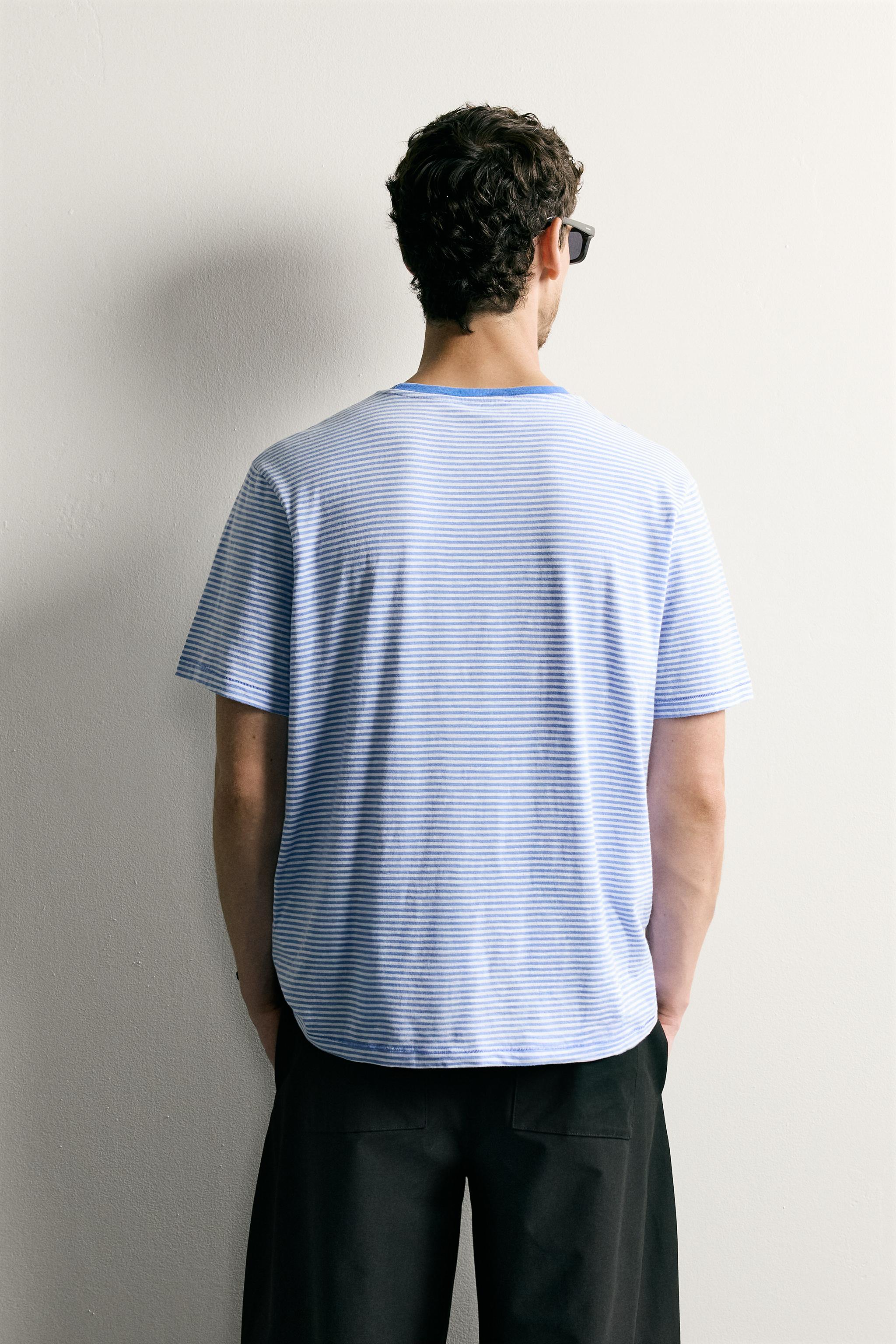 REGULAR FIT STRIPED T-SHIRT