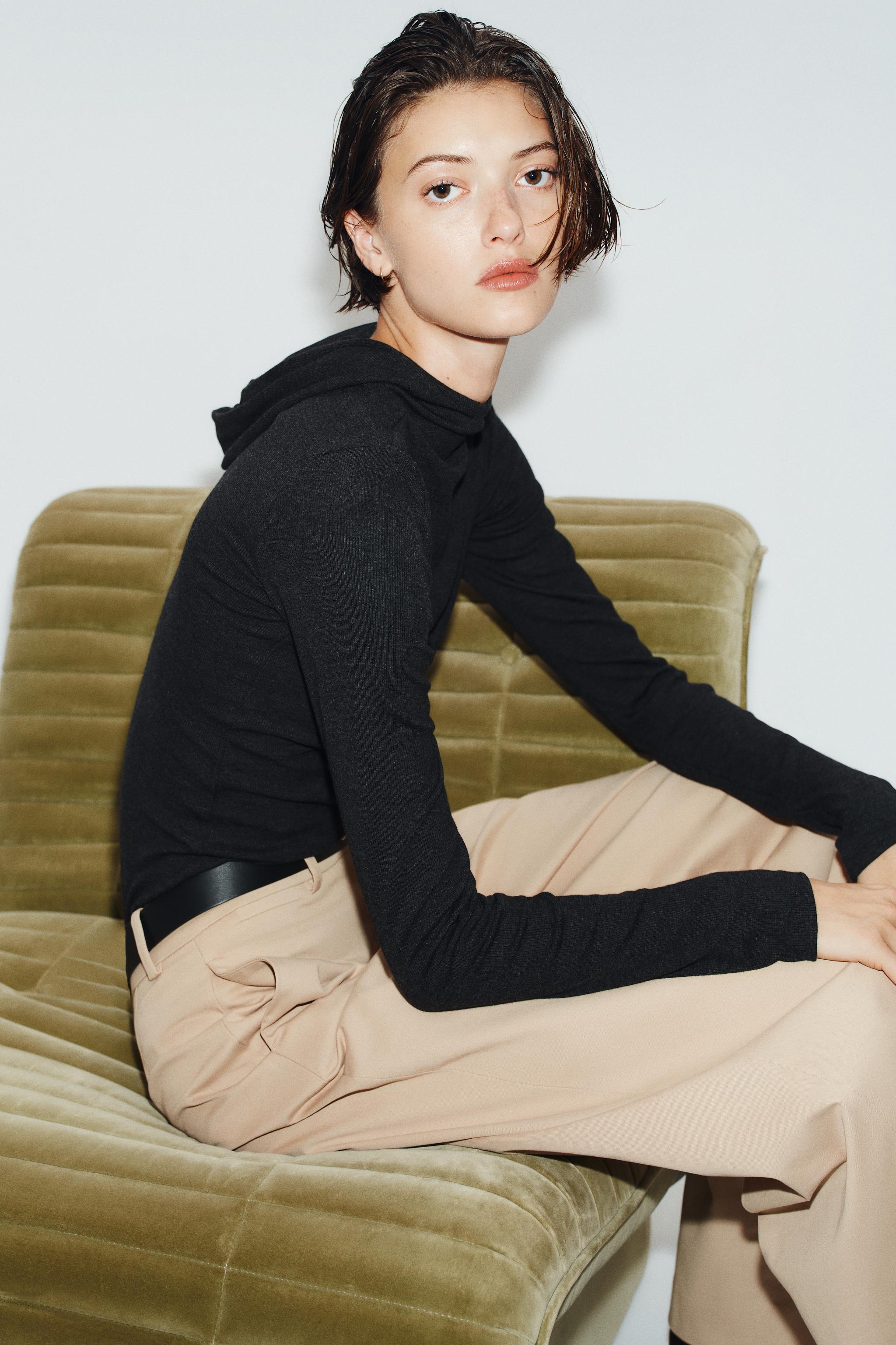 SLIM HOODIE T-SHIRT