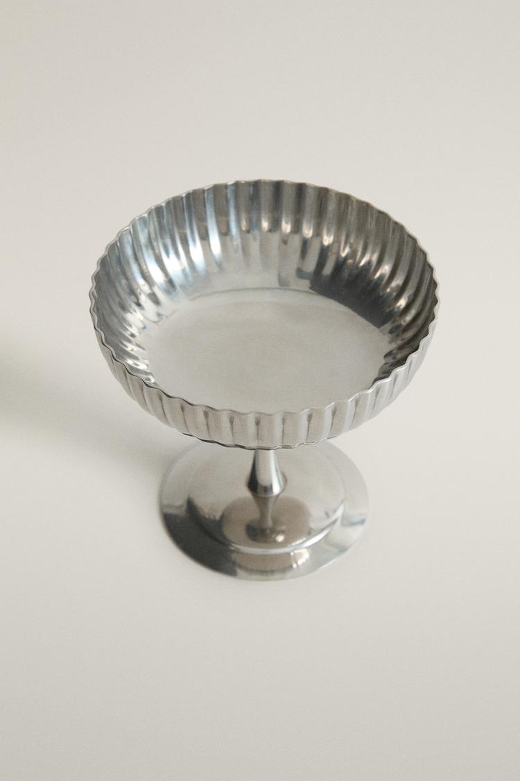 WAVY METAL ICE-CREAM CUP — Steel