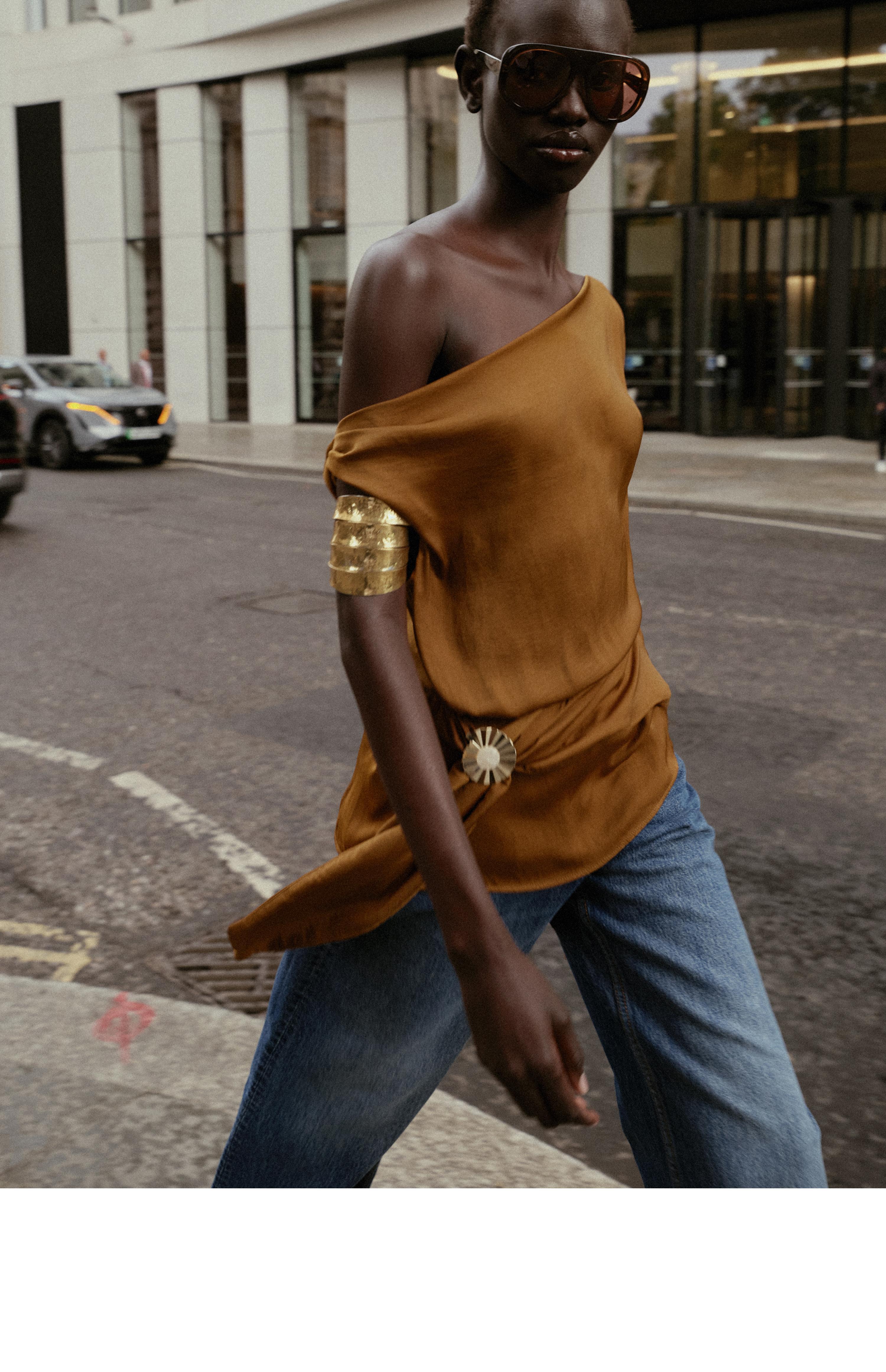 ZARA Japan / 日本 | 最新コレクション