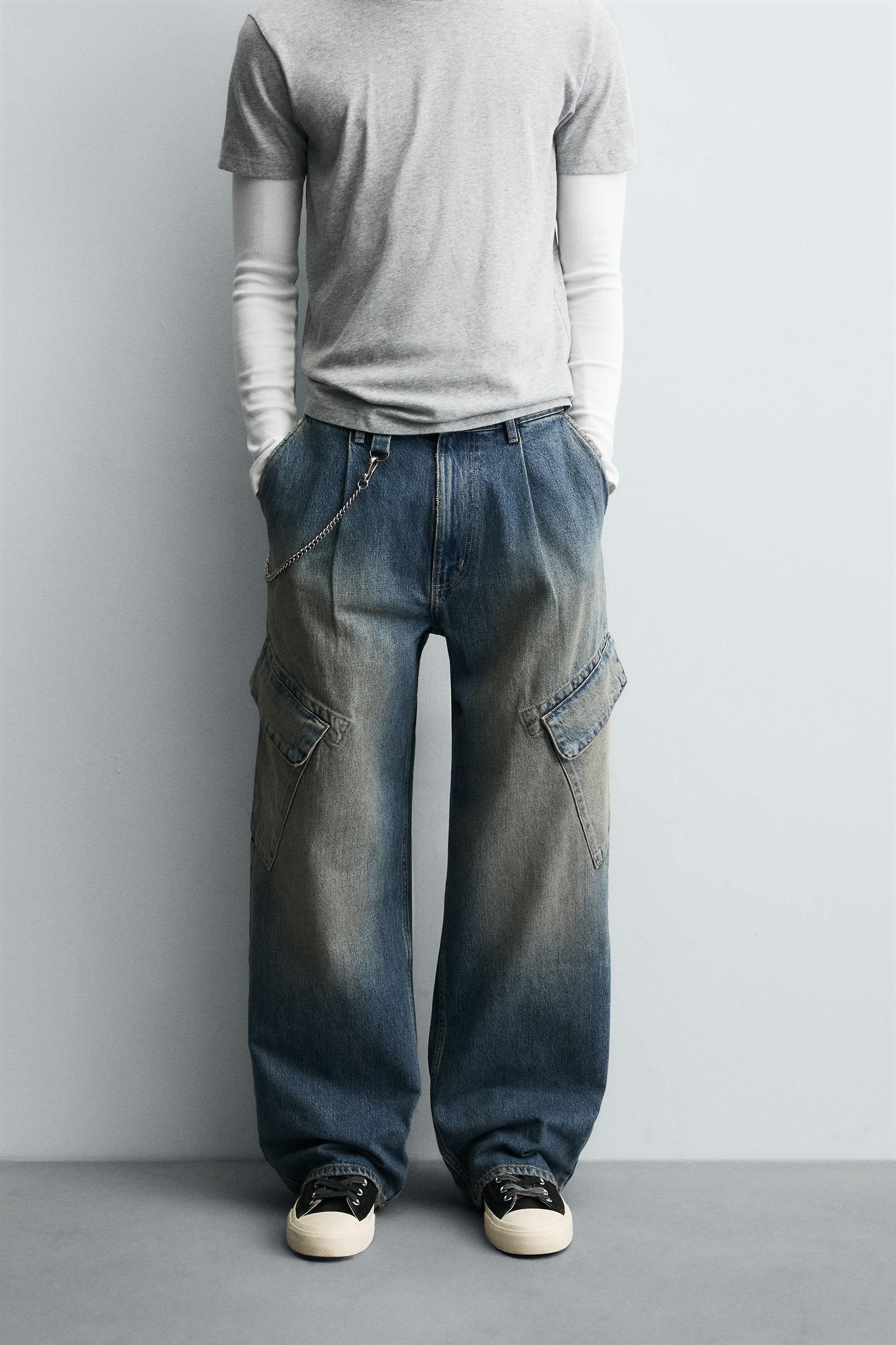 BAGGY FIT CARGO JEANS