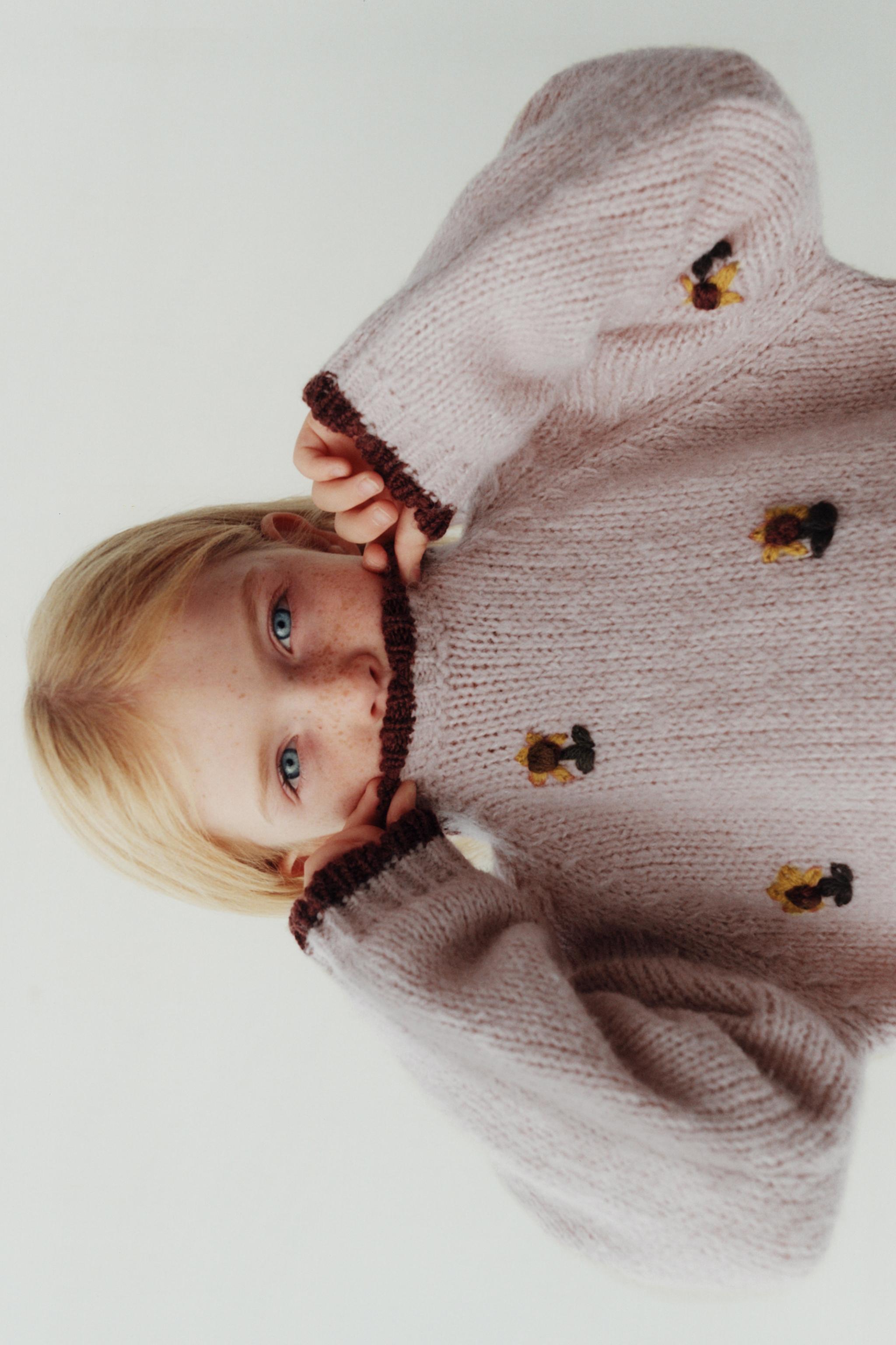 ヒマワリ刺繍ニットセーター - ライトベージュ | ZARA Japan / 日本