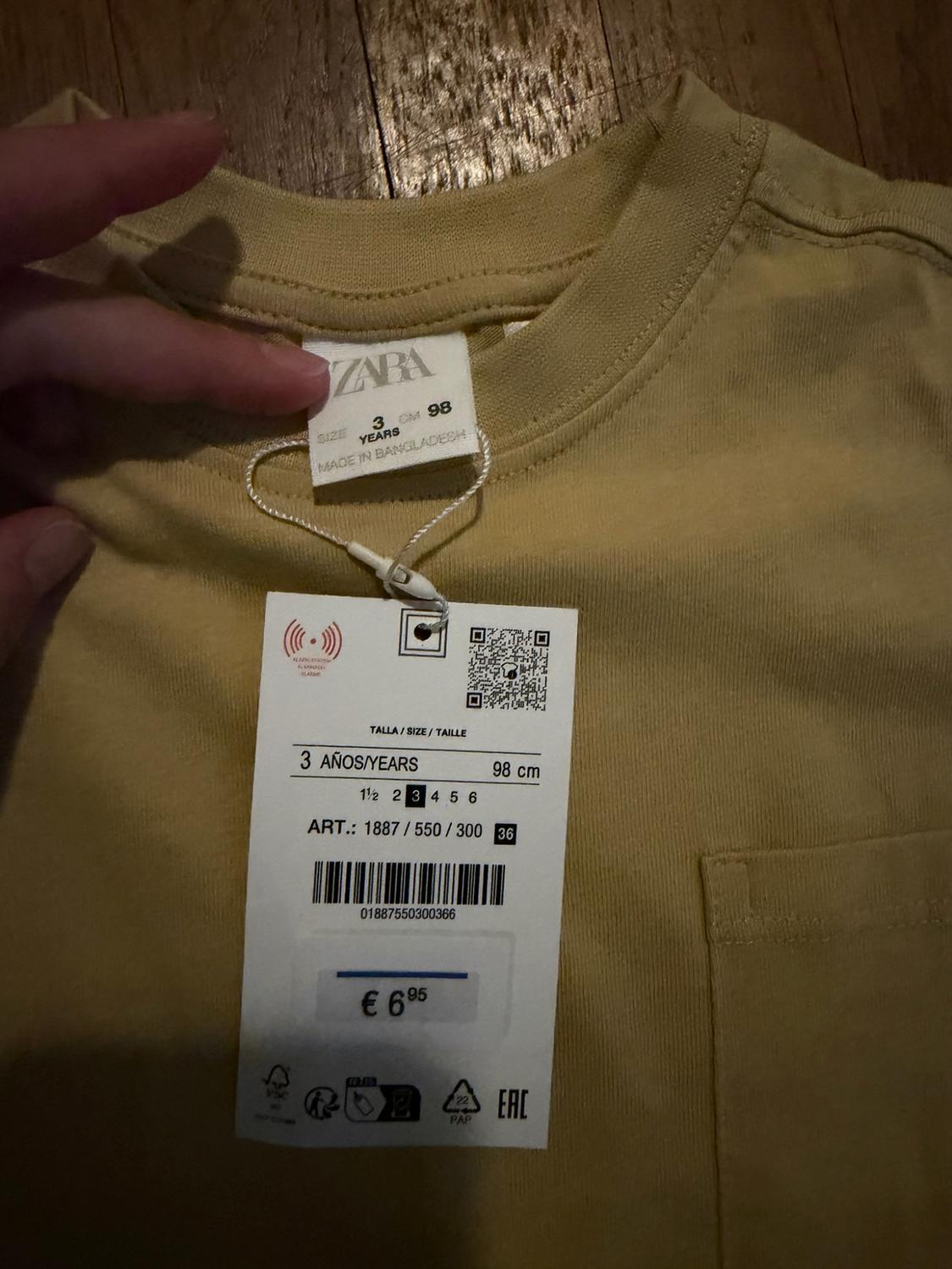 PLAIN T-SHIRT WITH POCKET - Image 2