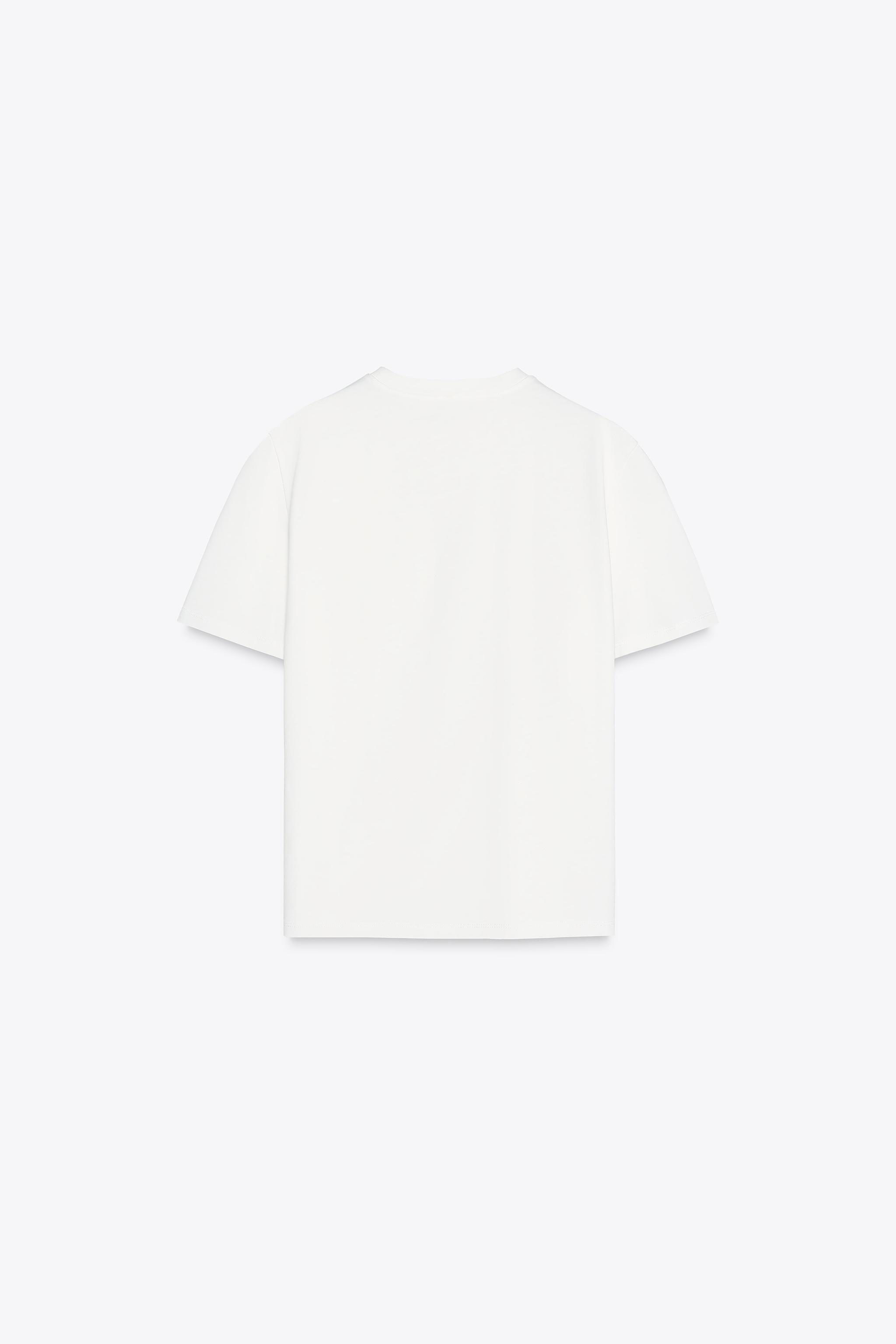【ZARA】立体フラワーTシャツ 2298/194/250 3D FLORAL T-SHIRT - White | ZARA United States