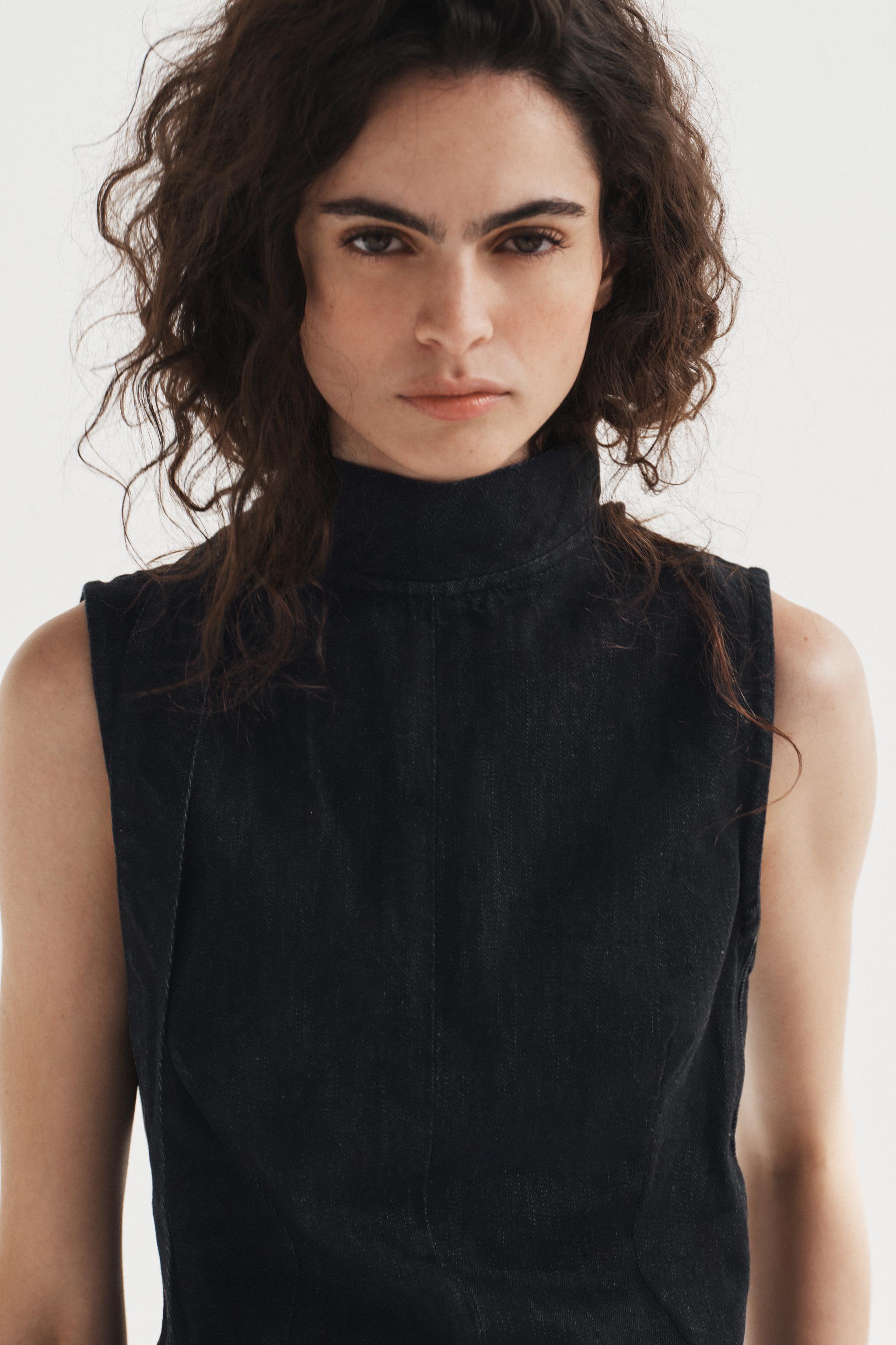 TRF DENIM HALTER TOP WITH TIE DETAIL