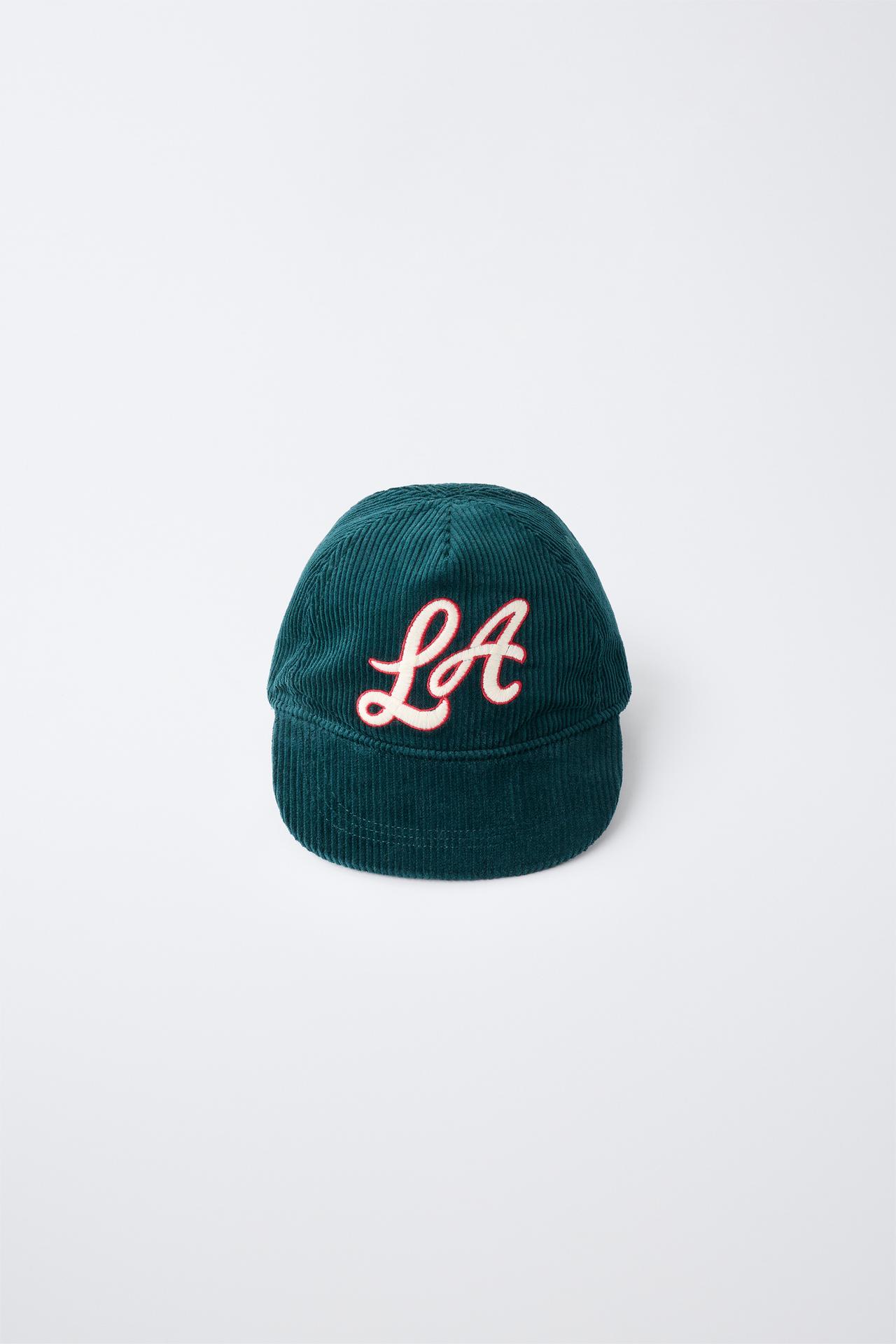 EMBROIDERED PATCH CORDUROY CAP — Petrol blue