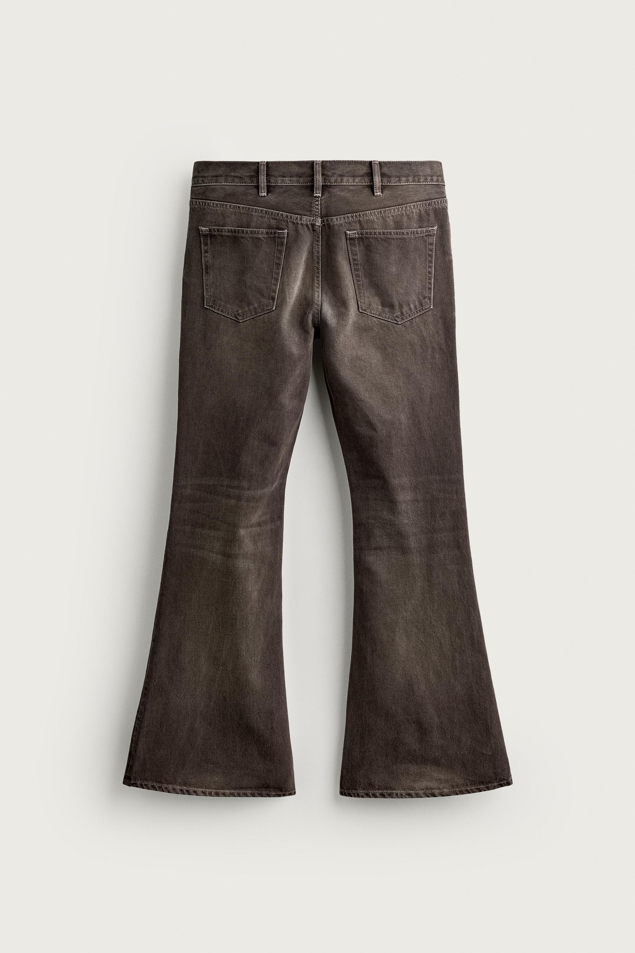FLARE FIT JEANS