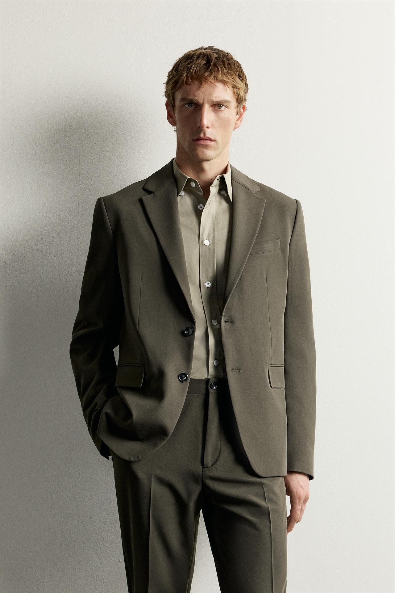 COMFORT SUIT BLAZER — Dark green