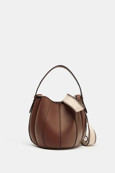 حقيبة يد بغرز راجعة - محمِر داكن by Zara