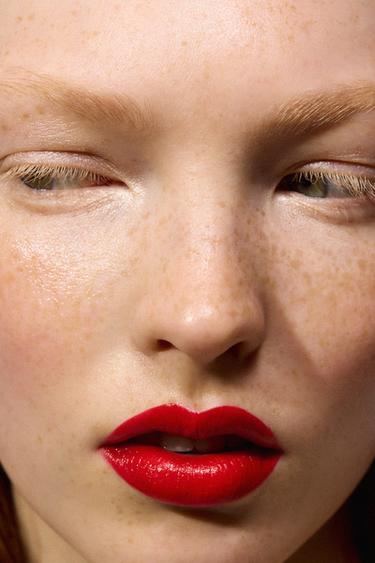 FARBIGER LIPPENBALSAM - KALEIDOSCOPE GLITTER - RED von Zara
