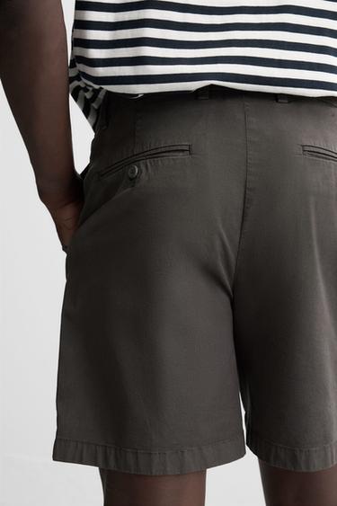 PLEATED REGULAR FIT BERMUDA SHORTS - Dark brown by Zara - Image 5